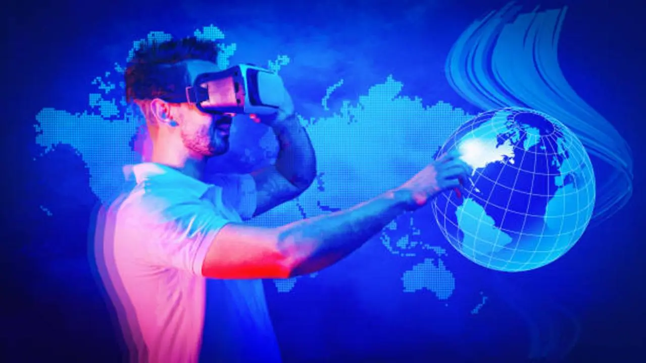 virtual-reality-metaverse-headset